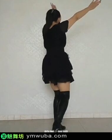 星月舞蹈 [第22期] 丰腴微胖姐姐高帮靴居家舞秀