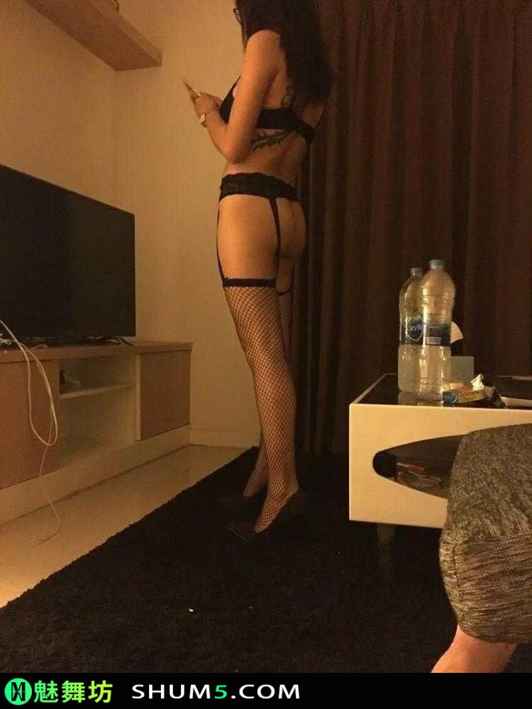 120502st8n7cn077odtdoc-gOEpsp 美腿嫂子这腿有肉有线条，丝袜美腿高跟绝对可以征服到你 美腿 私房 丝袜美腿 丝袜 