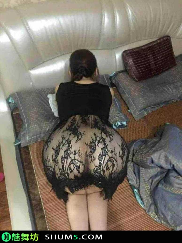 165356rtqttd0qx0bqsquj-ltndjq 丰腴美妇的蜜桃臀，这样的视角才是最有震撼力的，腰细臀肥看得见 丰腴 